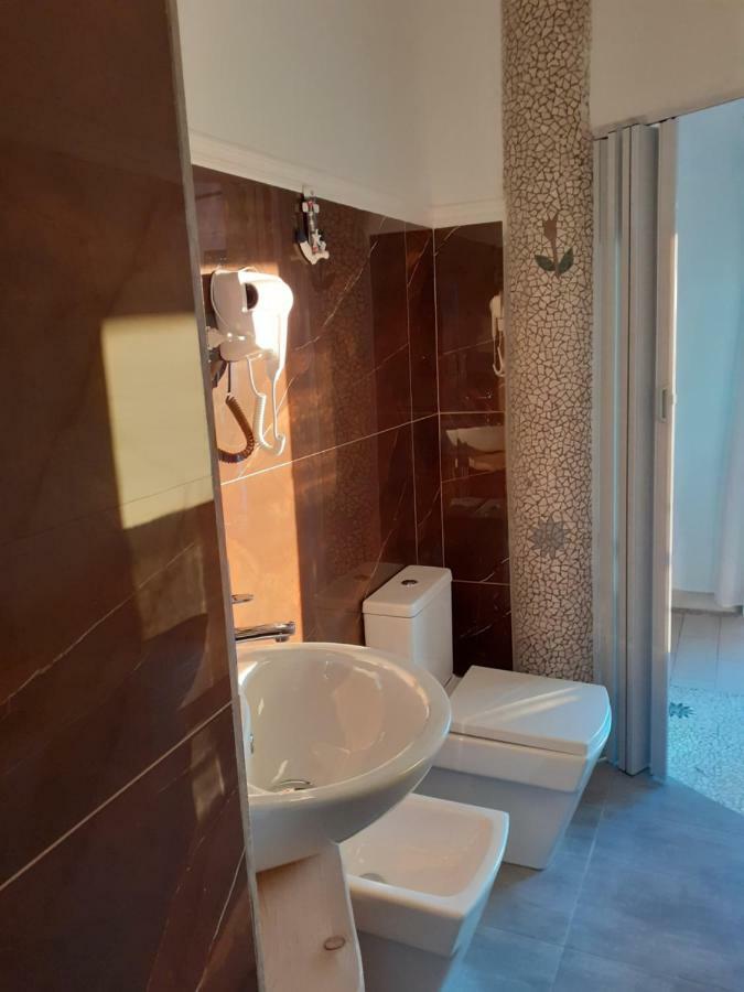 Vila Oliven Vlore Exterior photo