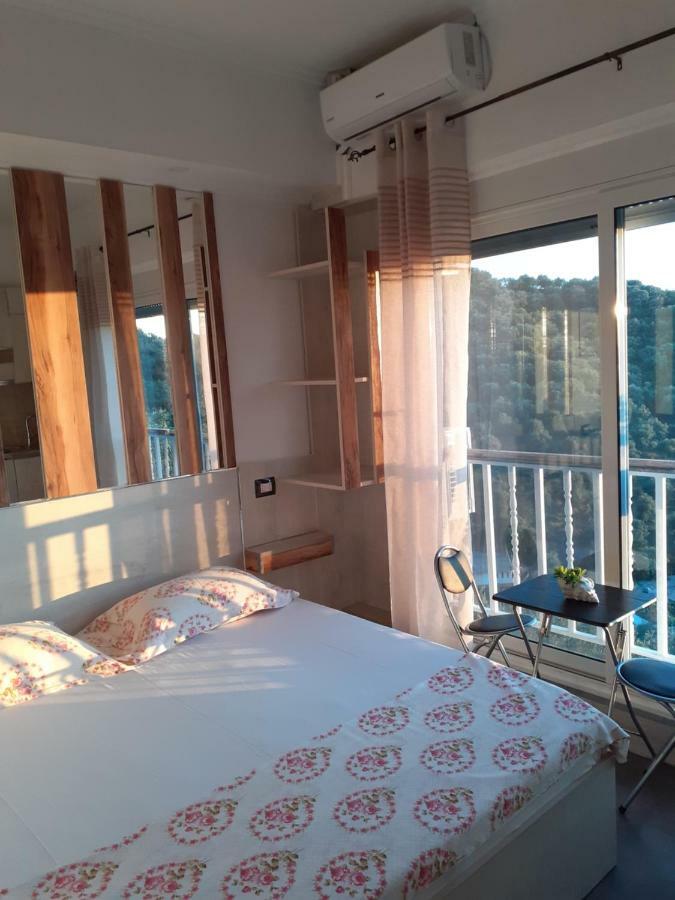 Vila Oliven Vlore Exterior photo